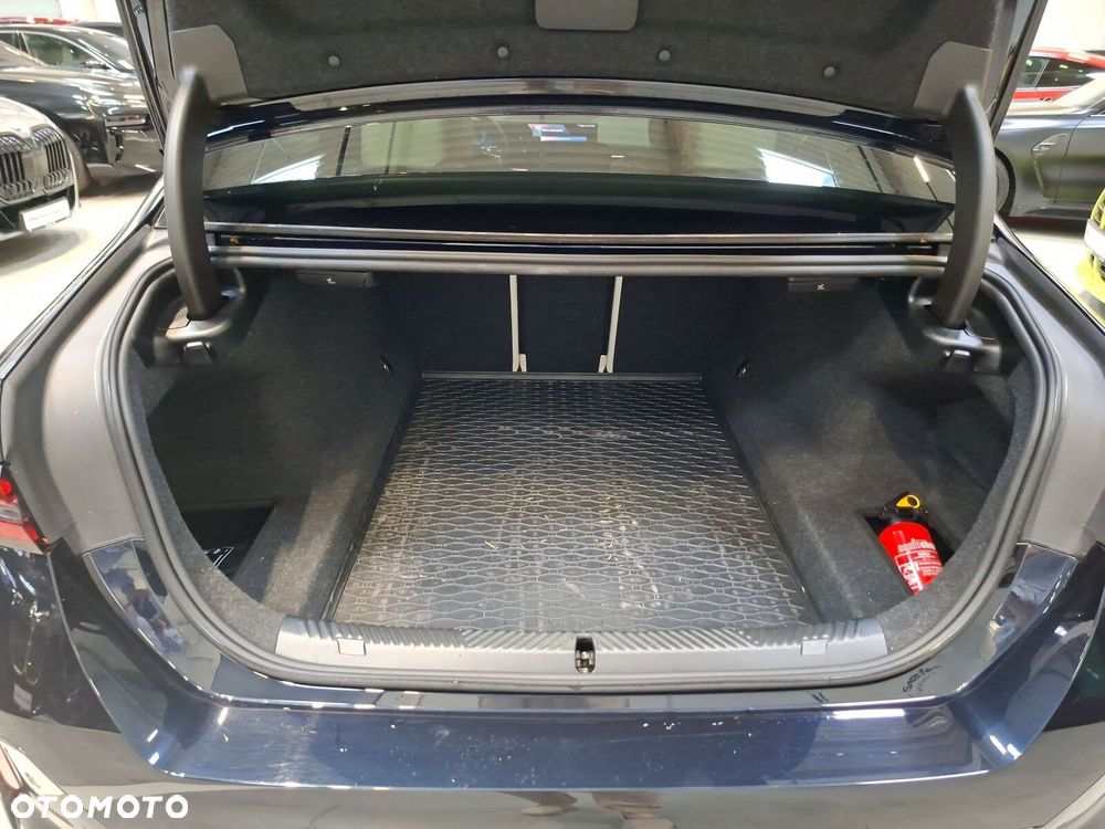 BMW Seria 5 - 19