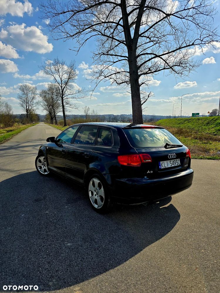 Audi A3 Sportback 1.9 TDI DPF Ambiente - 4