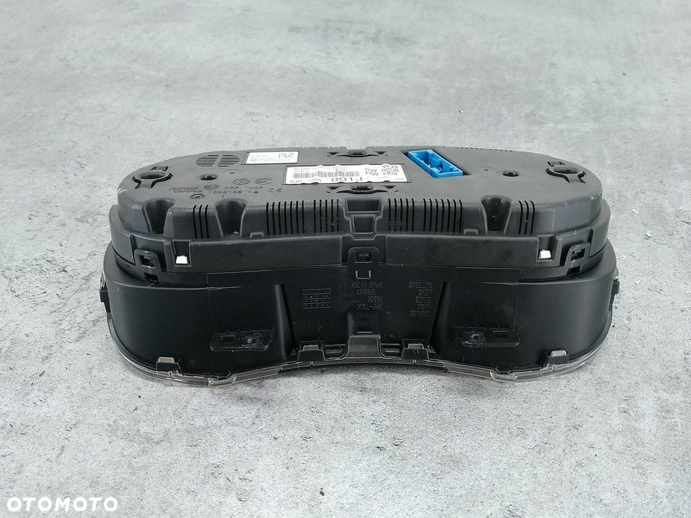 LICZNIK SKODA FABIA II FL 5J0920801J 1.6 TDI - 5