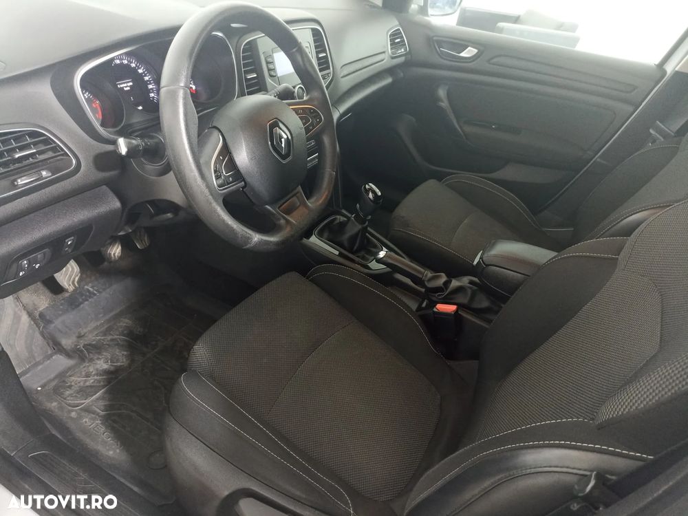 RENAULT Megane 2018 — imagine 13