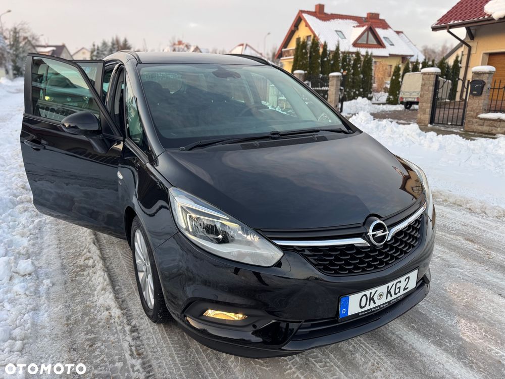 Opel Zafira 2.0 D (CDTI ecoFLEX) Start/Stop Active - 36