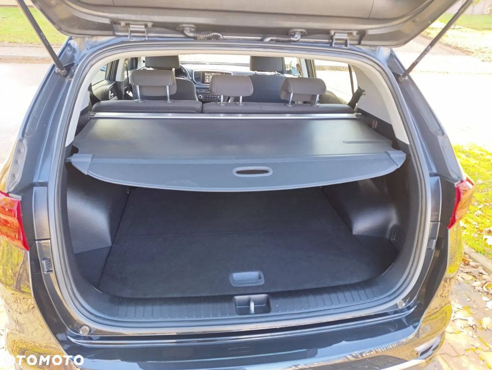 Kia Sportage - 16