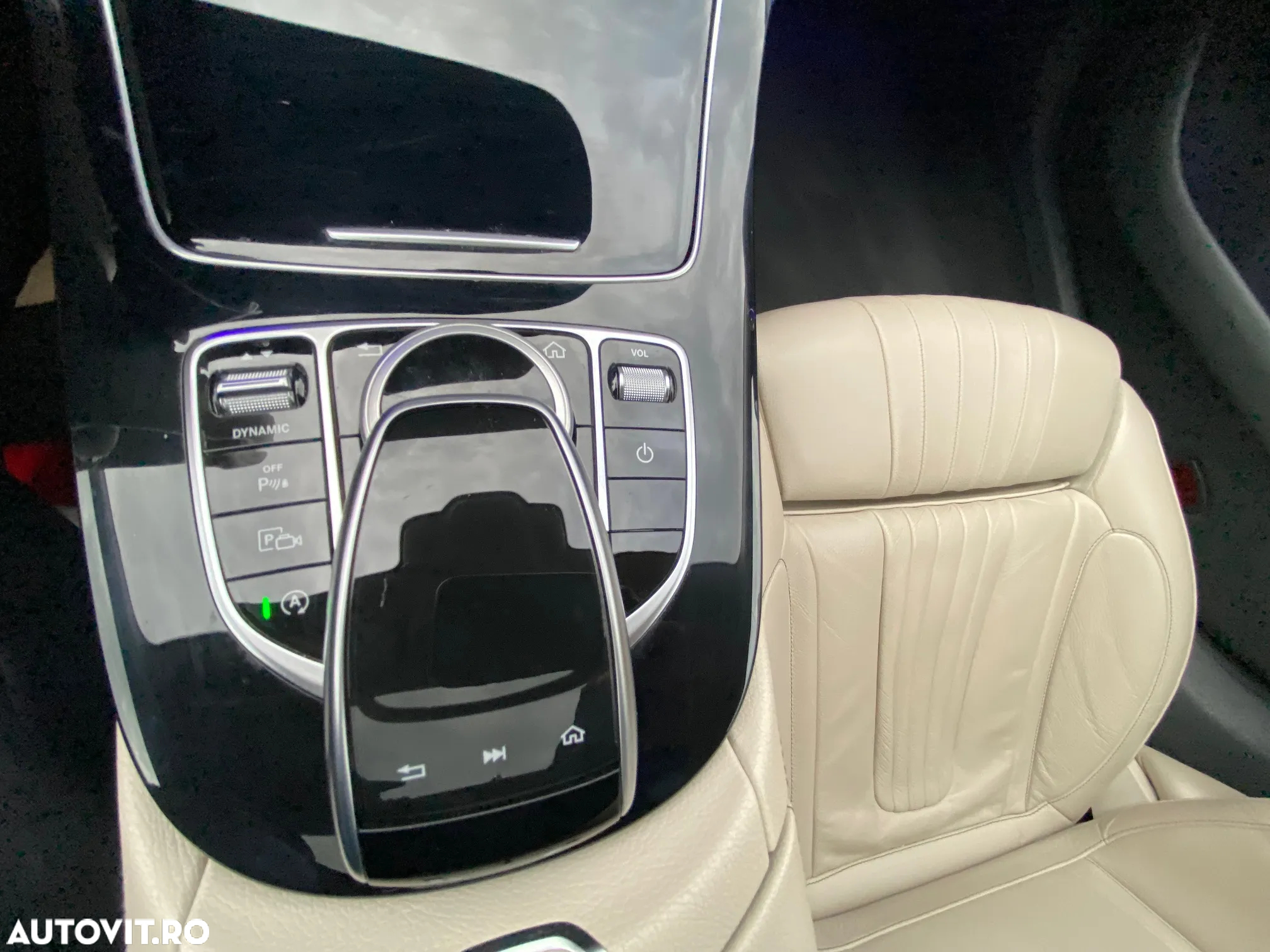 Mercedes-Benz CLS 300 d 9G-TRONIC AMG Line - 19
