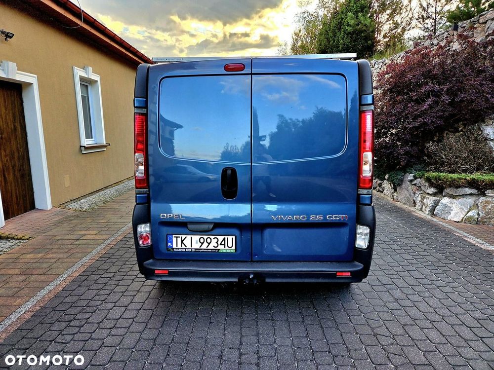 Opel Vivaro - 5