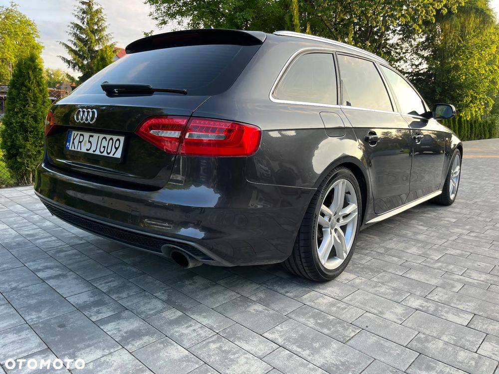 Audi A4 Avant - 4