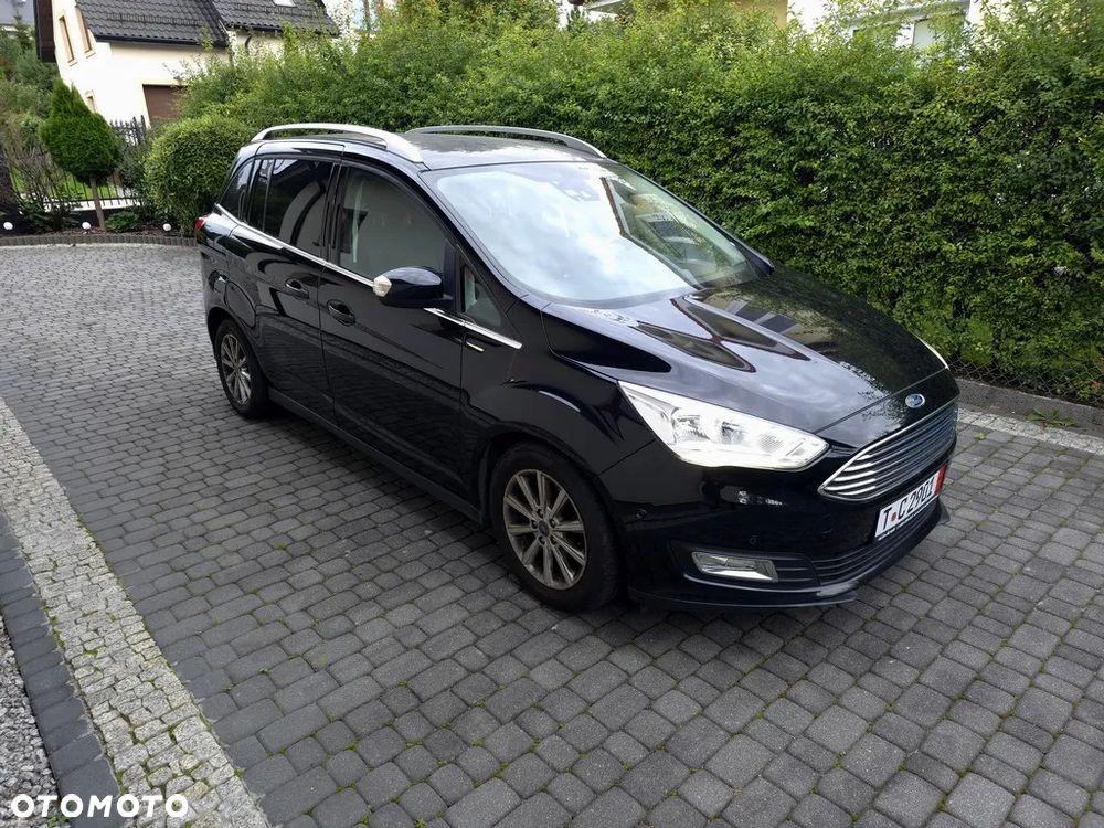 Ford Grand C-MAX - 1