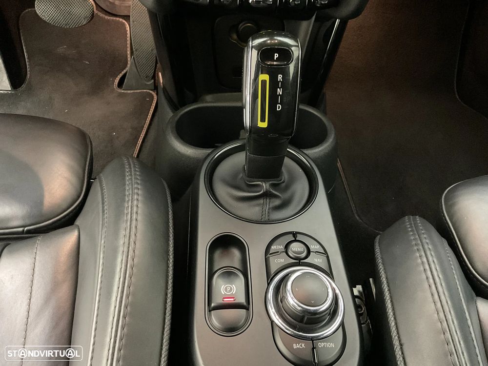 MINI 3 Portas Cooper SE - 27