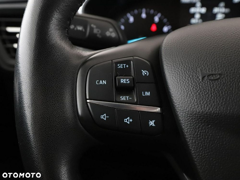 Ford Focus 1.0 EcoBoost mHEV Active - 32