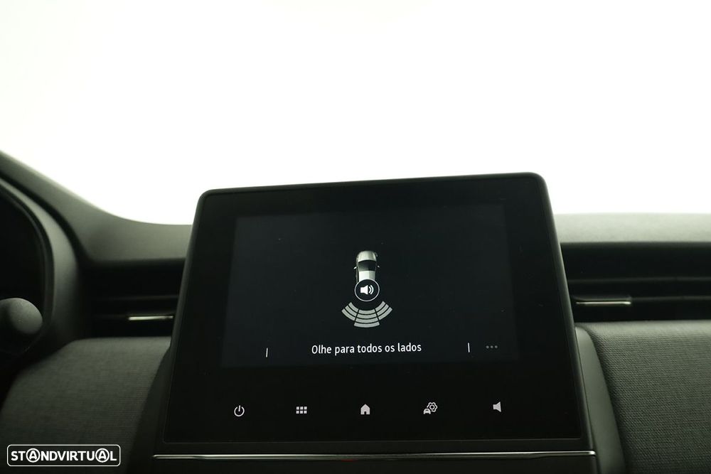 Renault Clio 1.0 TCe Evolution Bi-Fuel - 11