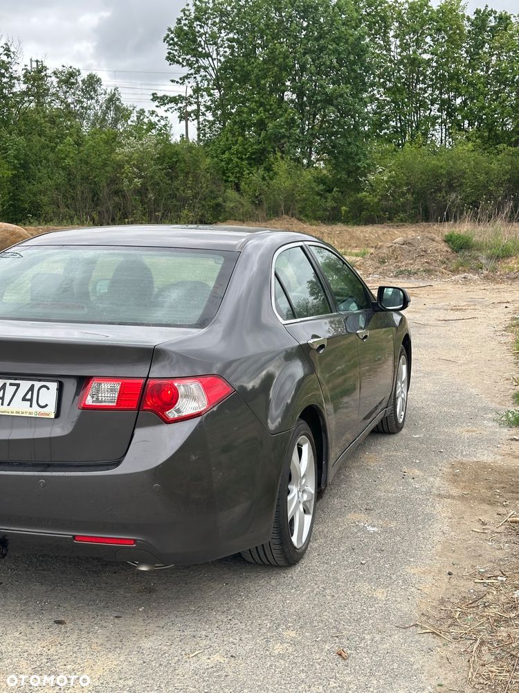 Honda Accord 2.2d Executive - 8