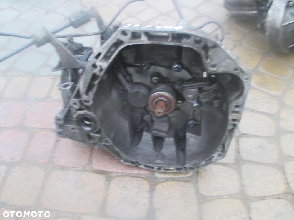 Skrzynia biegów Nissan Renault 1.5 dci JR5110 - 2