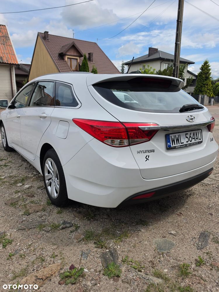Hyundai i40 Kombi blue 1.6 Classic - 10