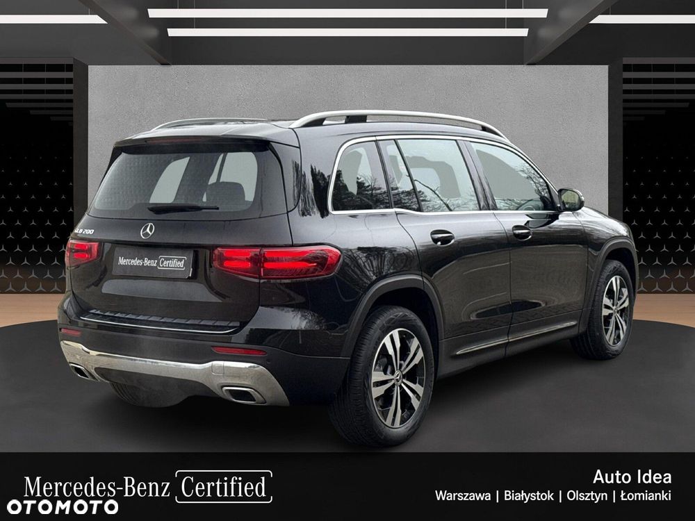 Mercedes-Benz GLB - 5