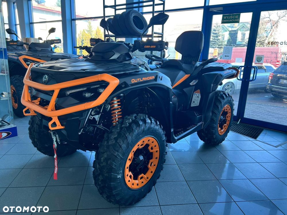 Can-Am Outlander Max - 10