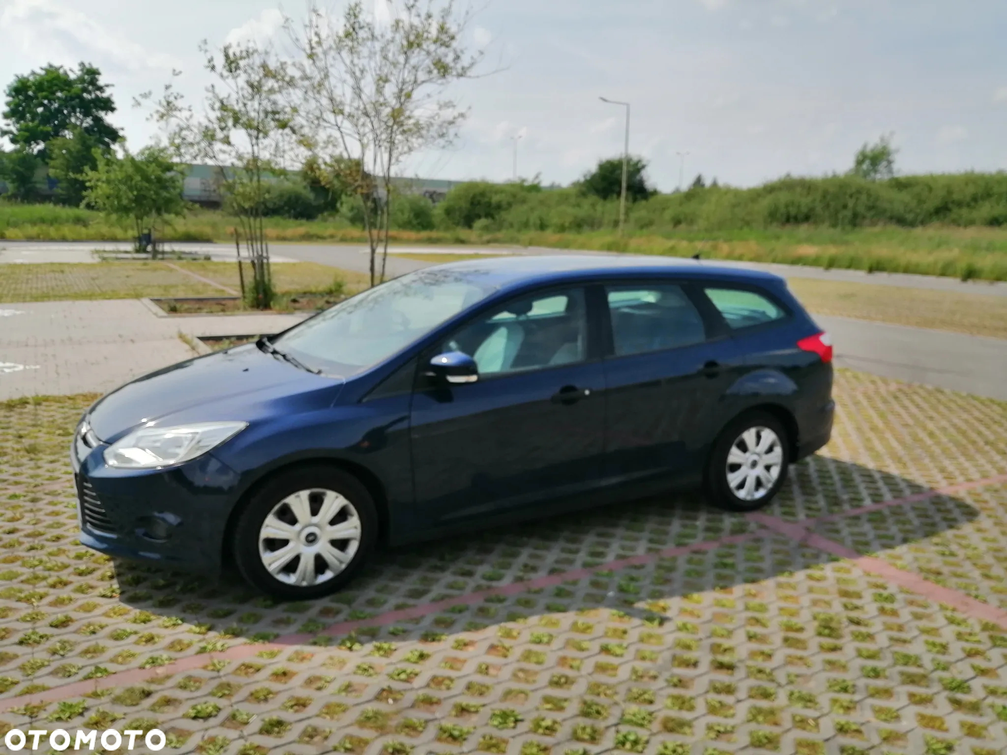 Ford Focus 1.0 EcoBoost Start-Stopp-System Ambiente - 27