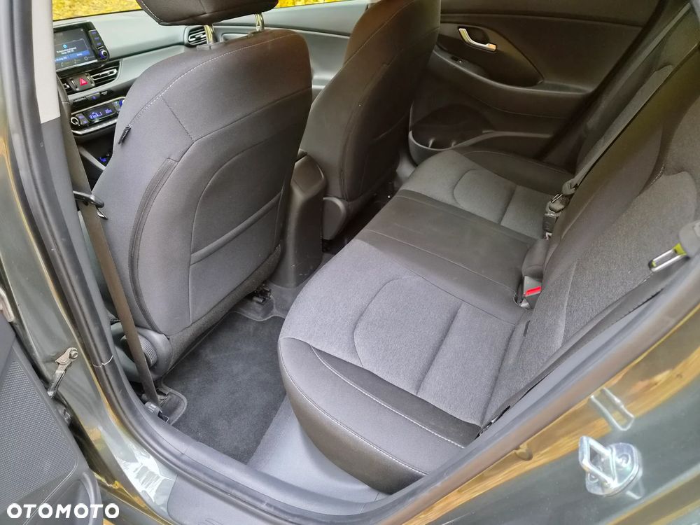 Hyundai i30 1.5 T-GDI 48V Comfort DCT - 35