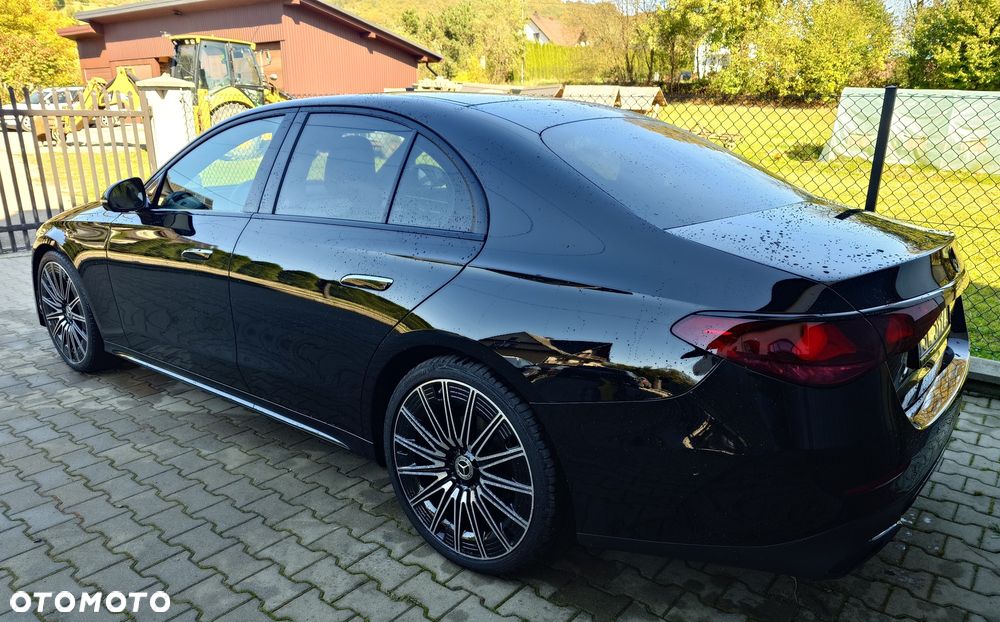 Mercedes-Benz Klasa E - 4