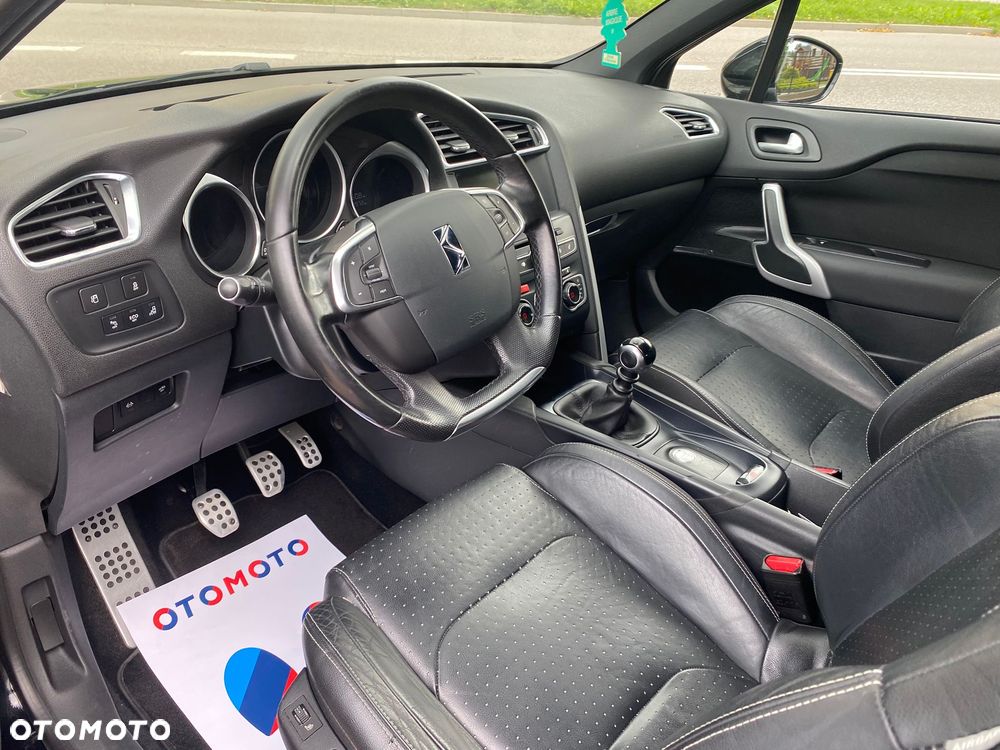 Citroën DS4 1.2 PureTech Be Chic S&S - 4