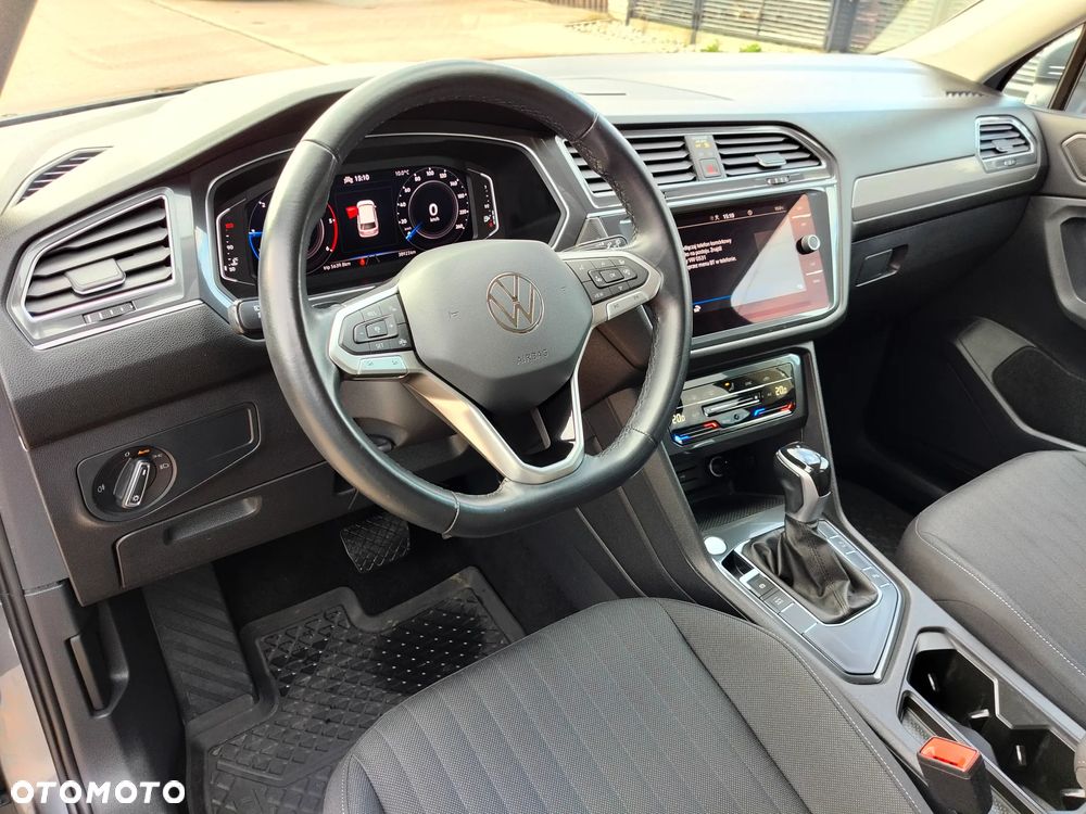 Volkswagen Tiguan Allspace 2.0 TDI Elegance DSG - 9