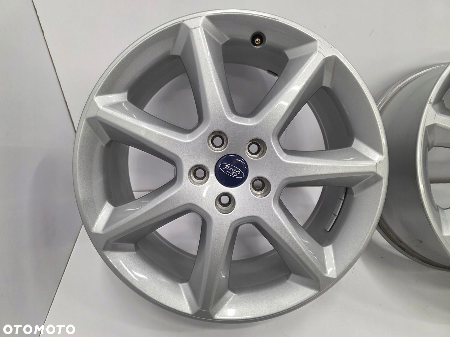 FELGI FORD FOCUS CMAX MONDEO S-MAX 8x18 ET55 AM5J-1007-BB - 2