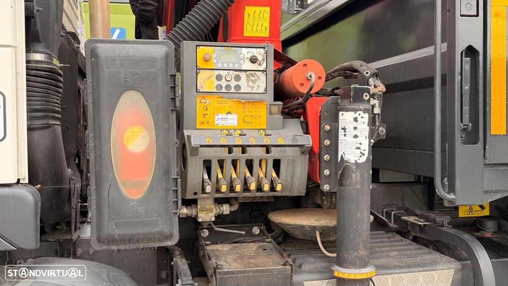 Volvo FMX FMX 4X4 GRUA + BASCULA - 12