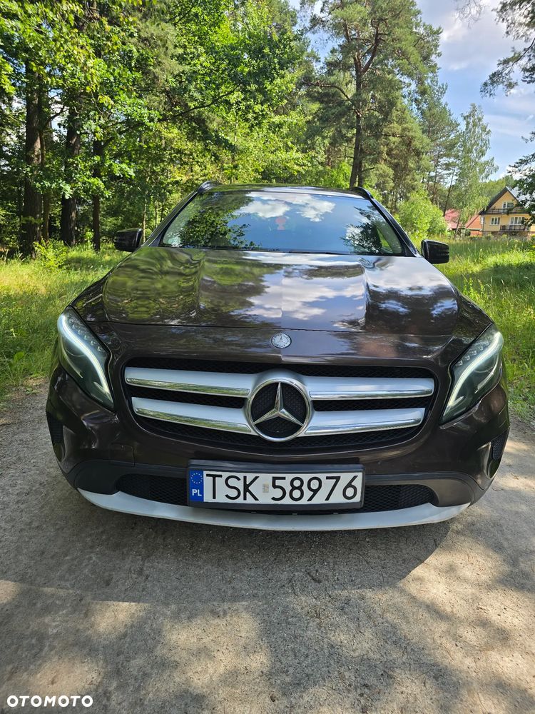 Mercedes-Benz GLA 200 (CDI) d - 4