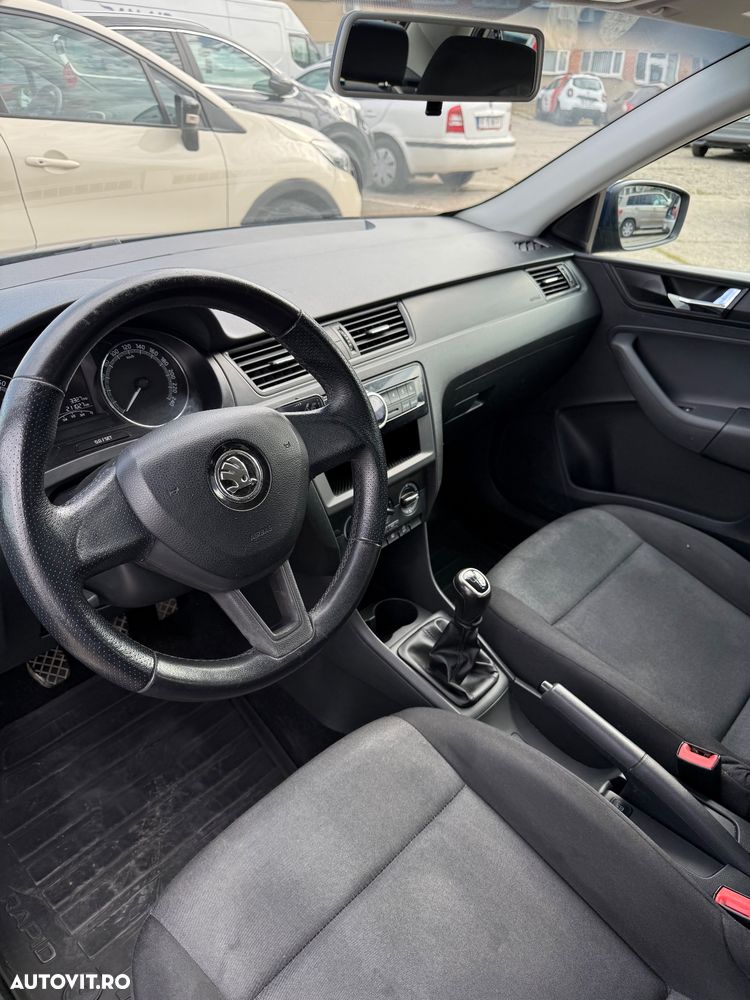 Skoda RAPID - 6