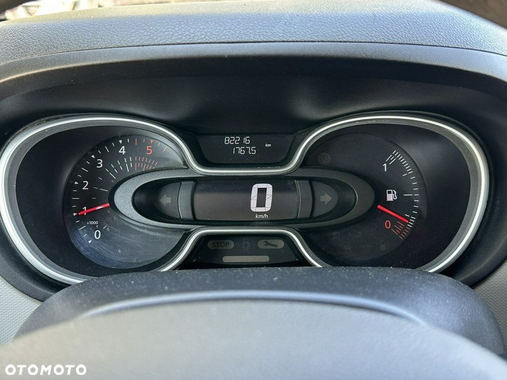 Renault Trafic - 21