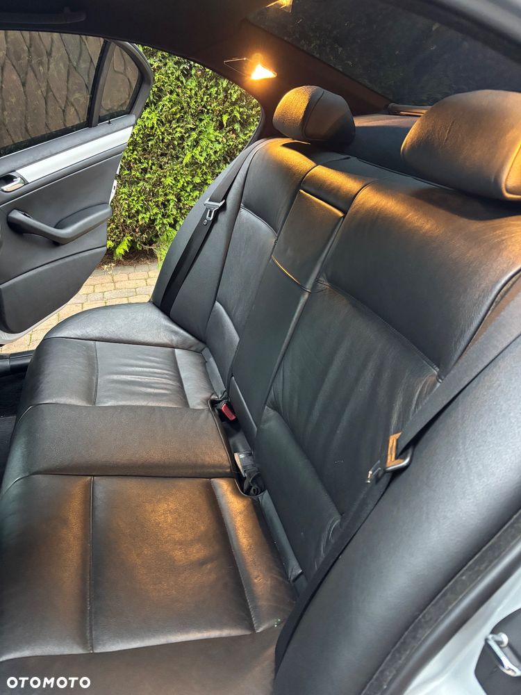 BMW Seria 3 320d - 12