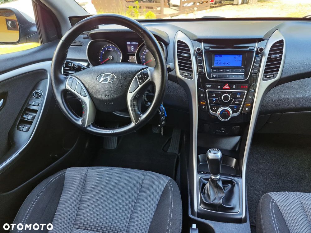 Hyundai i30 1.4 Premium - 10