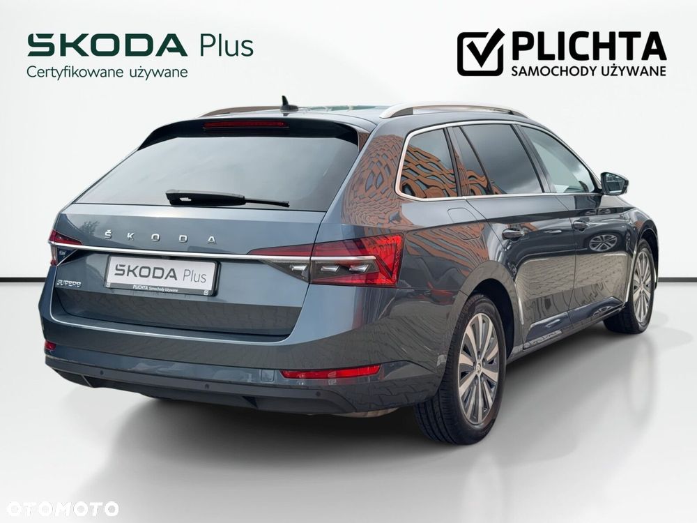 Skoda Superb 2.0 TSI Style DSG - 7