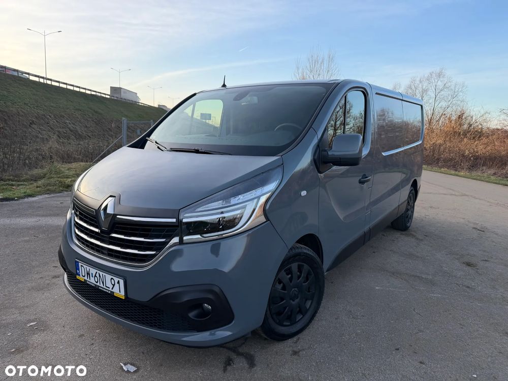 Renault Trafic - 1