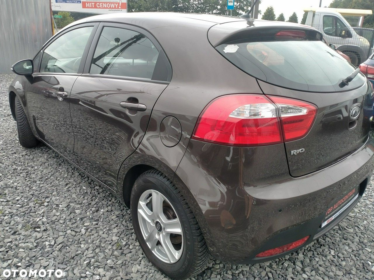 Kia Rio - 3