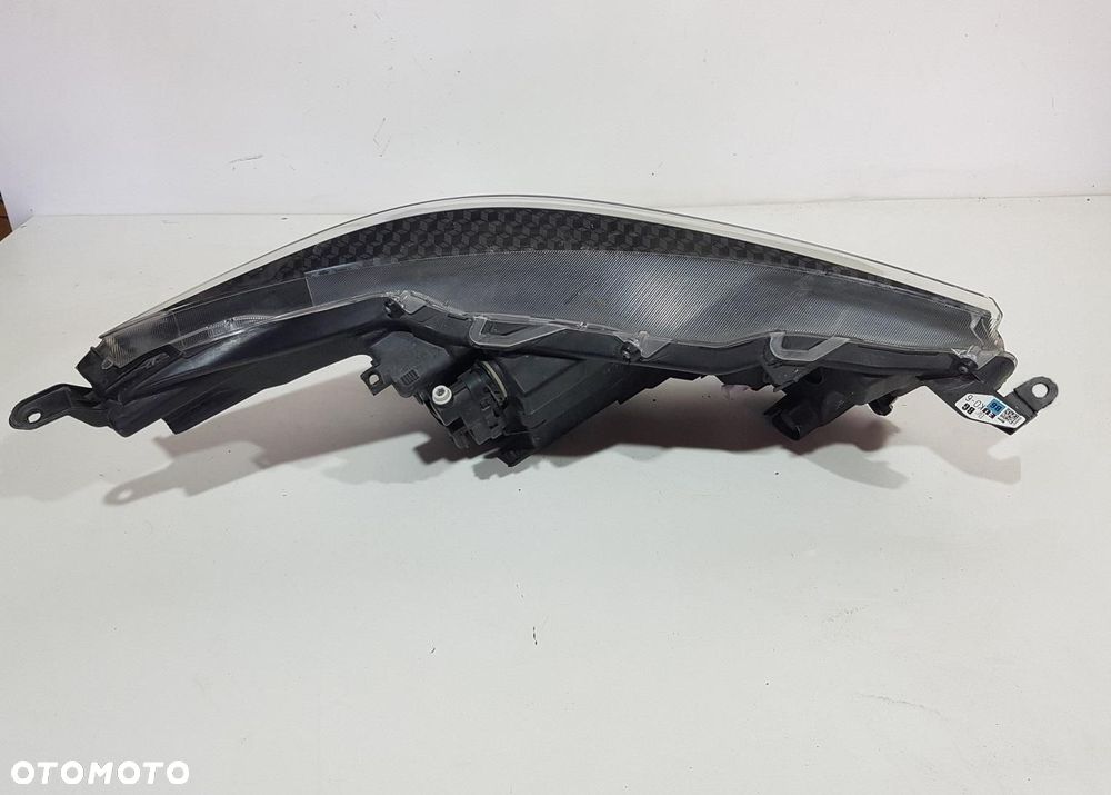 TOYOTA YARIS IV 4 LAMPA PRZÓD PRZEDNIA LEWA EUROPA ORYGINAŁ - 2