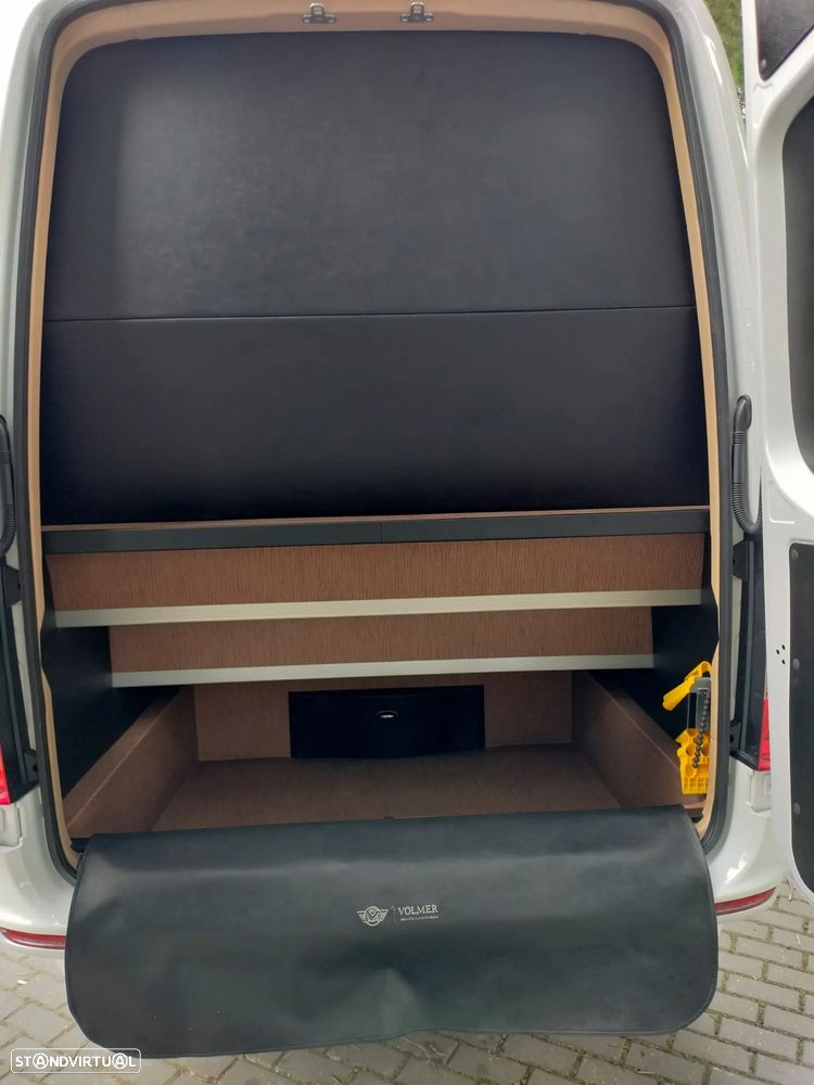 Mercedes Benz Sprinter 517 - 18