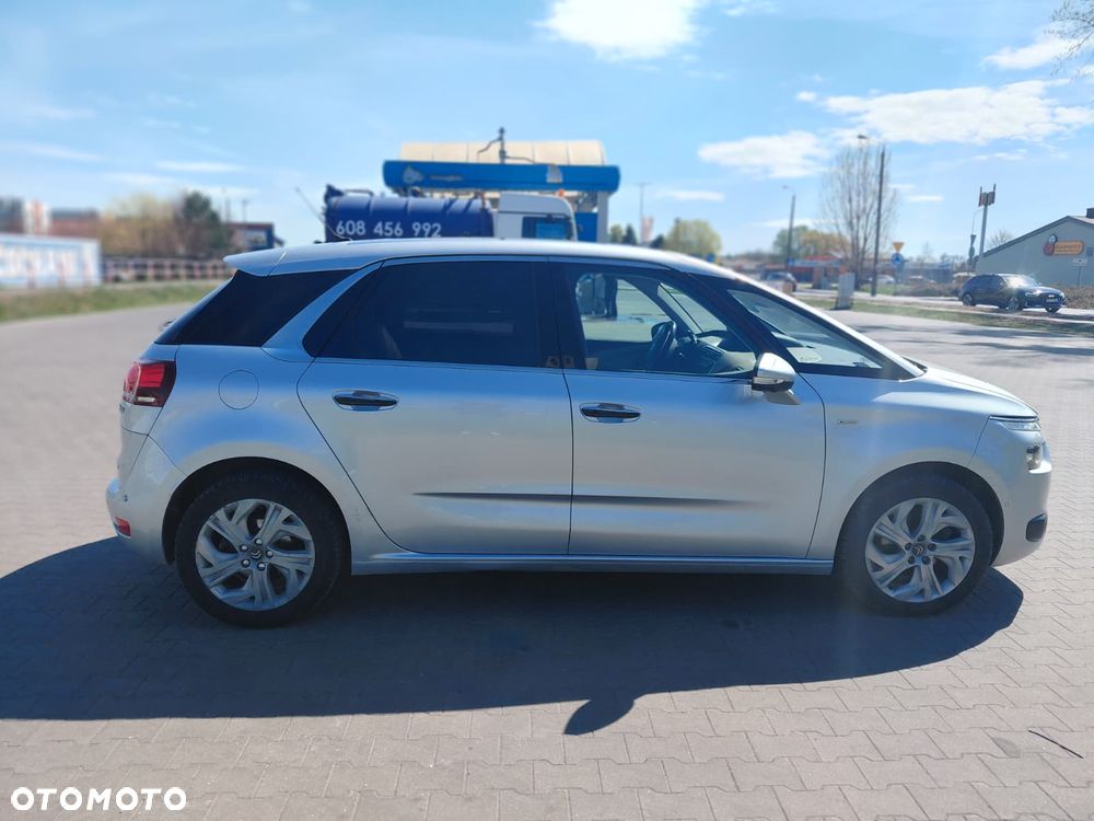 Citroën C4 Picasso e-HDi 115 ETG6 Exclusive - 4