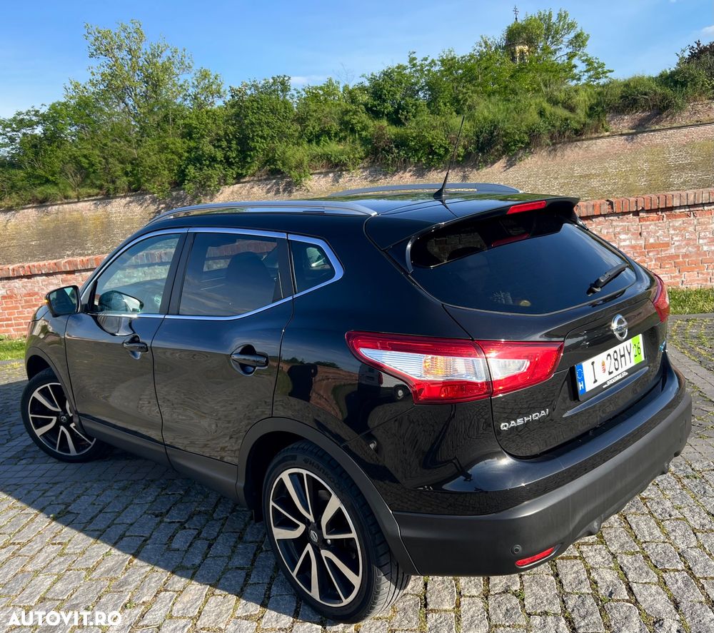 Nissan Qashqai 1.6 DCI TEKNA+ - 4