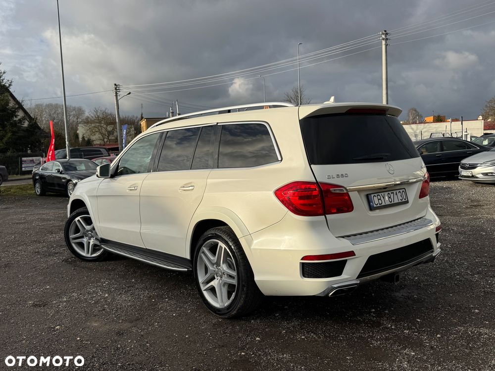 Mercedes-Benz GL 500 4Matic (BlueEFFICIENCY) 7G-TRONIC - 2