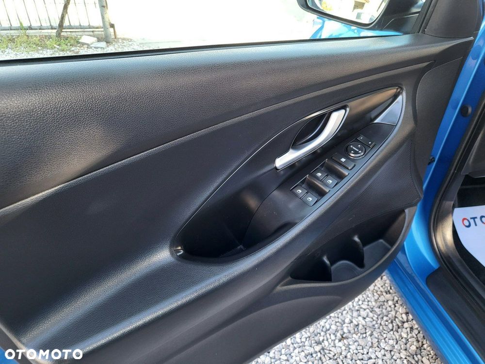 Hyundai i30 - 17