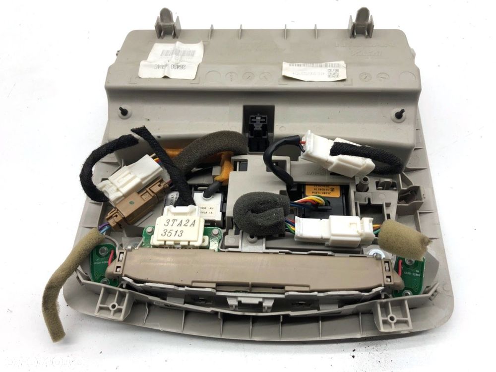 LAMPA SUFITOWA  INFINITI Q50 2013 - 2022 50 Hybrid AWD 268 kW [364 KM] Hybryda silnik benzynowy / - 4