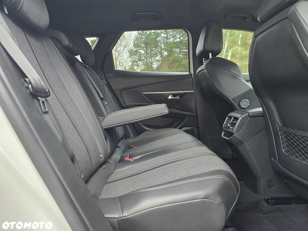 Peugeot 3008 2.0 HDi Premium - 31