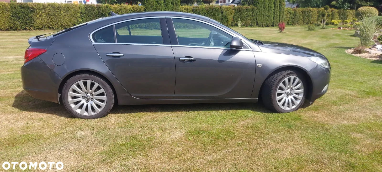Opel Insignia 2.0 CDTI Cosmo ecoFLEX - 2