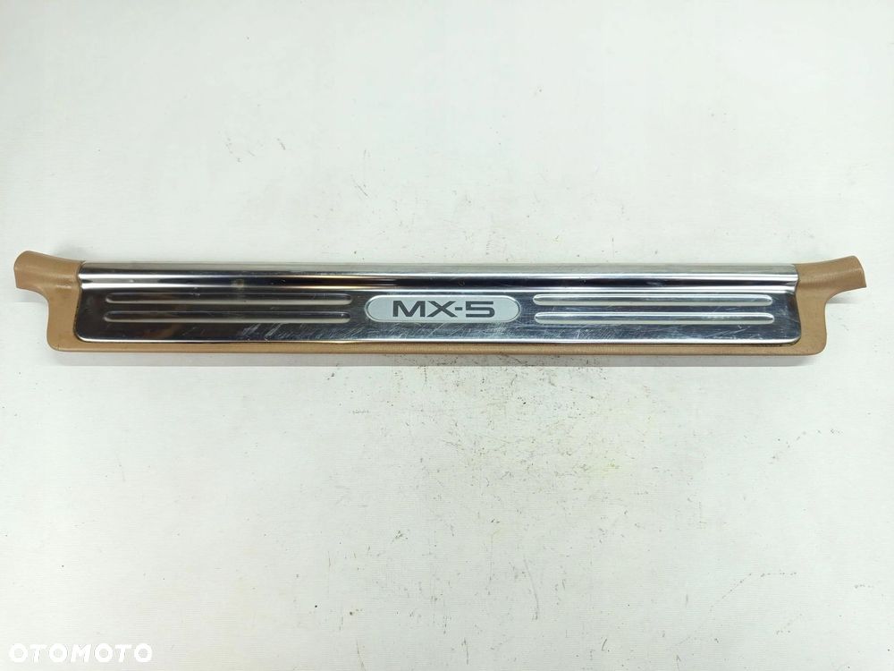 LISTWA NAKŁADKA PROGU PRAWY PRZÓD MAZDA MX-5 MX 5 II NB NC1068710 - 1