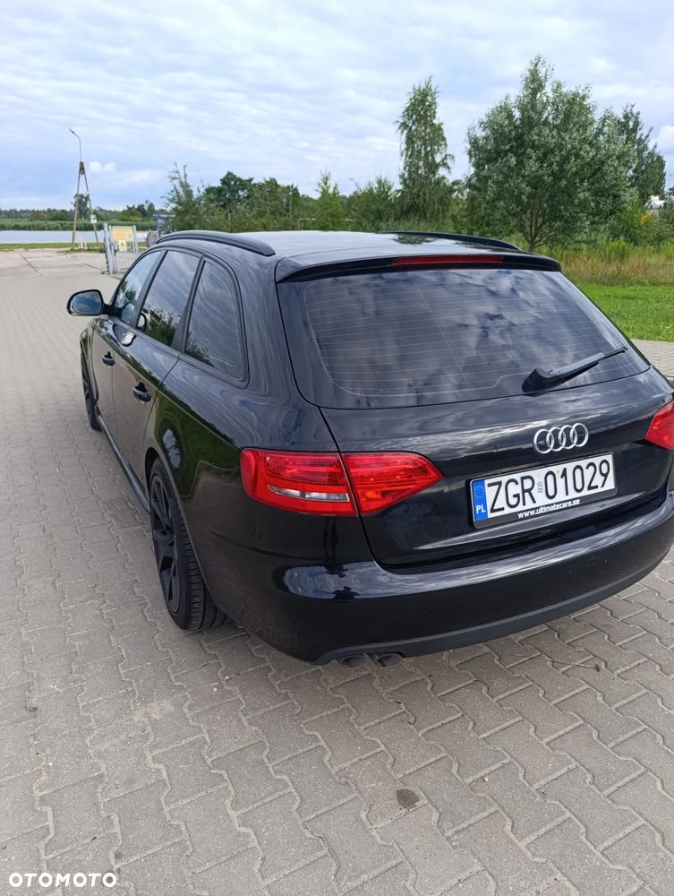 Audi A4 Avant 2.0 TDI DPF Quattro - 5