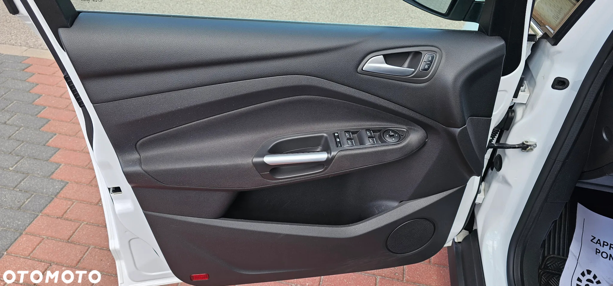 Ford C-MAX 1.5 TDCi Titanium - 10