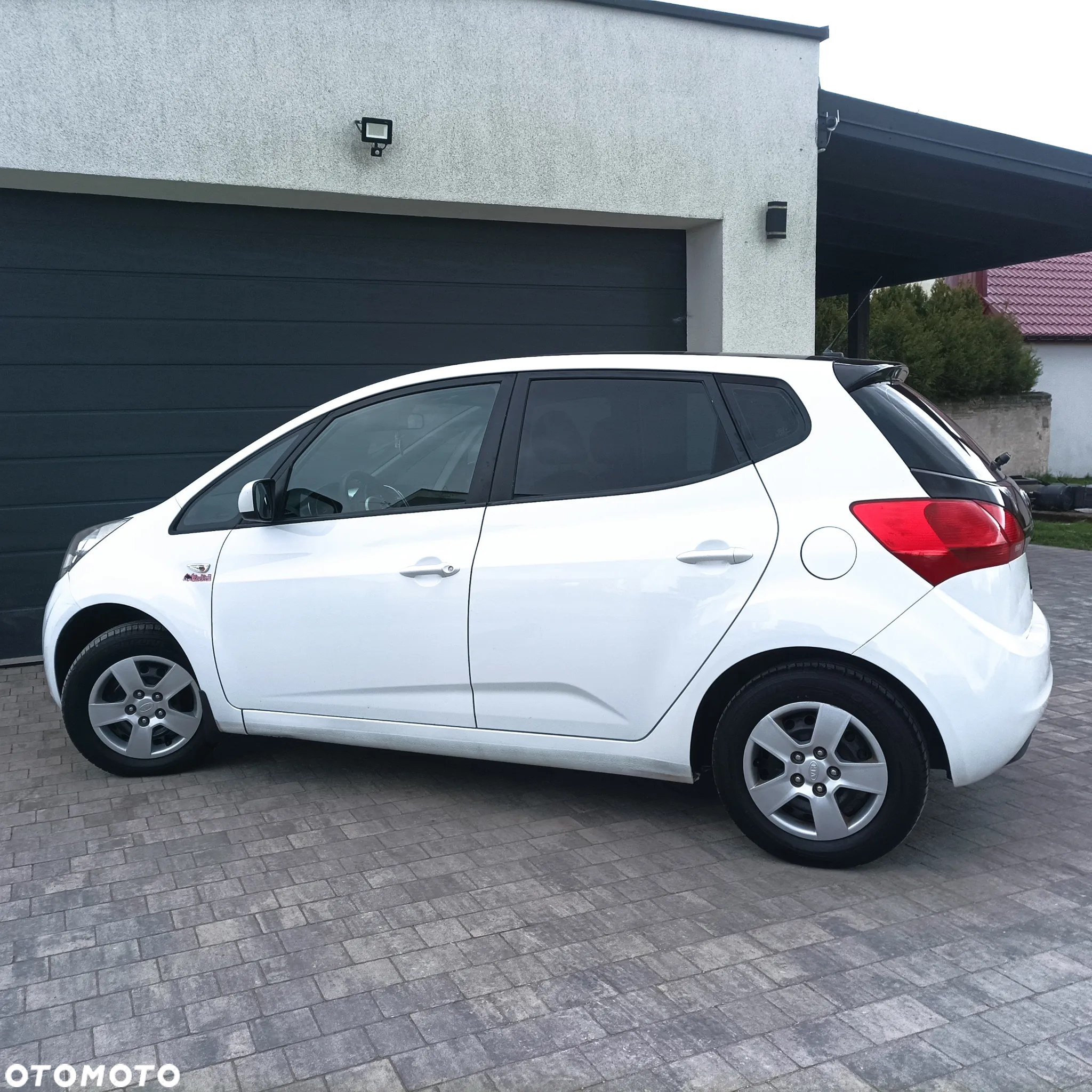 Kia Venga 1.4 CRDi L - 19