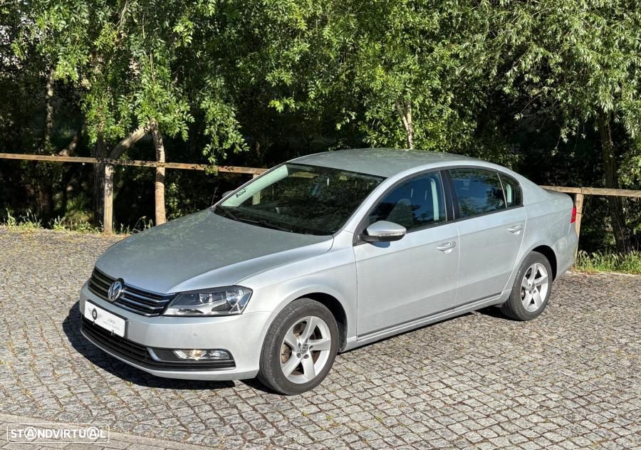 VW Passat 1.6 TDI Confortline - 14