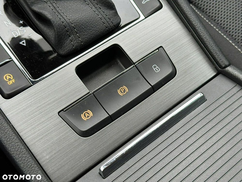 Skoda Superb 2.0 TSI 4x4 Style DSG - 23