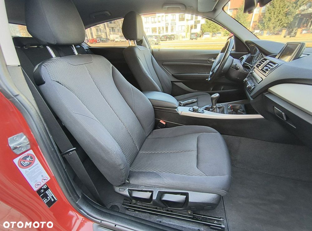 BMW Seria 1 116d EfficientDynamics Edition - 23