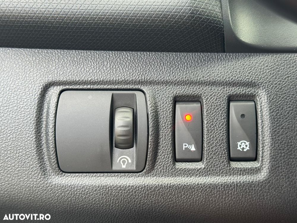 Renault Clio Energy dCi 90 Start & Stop Intens - 32